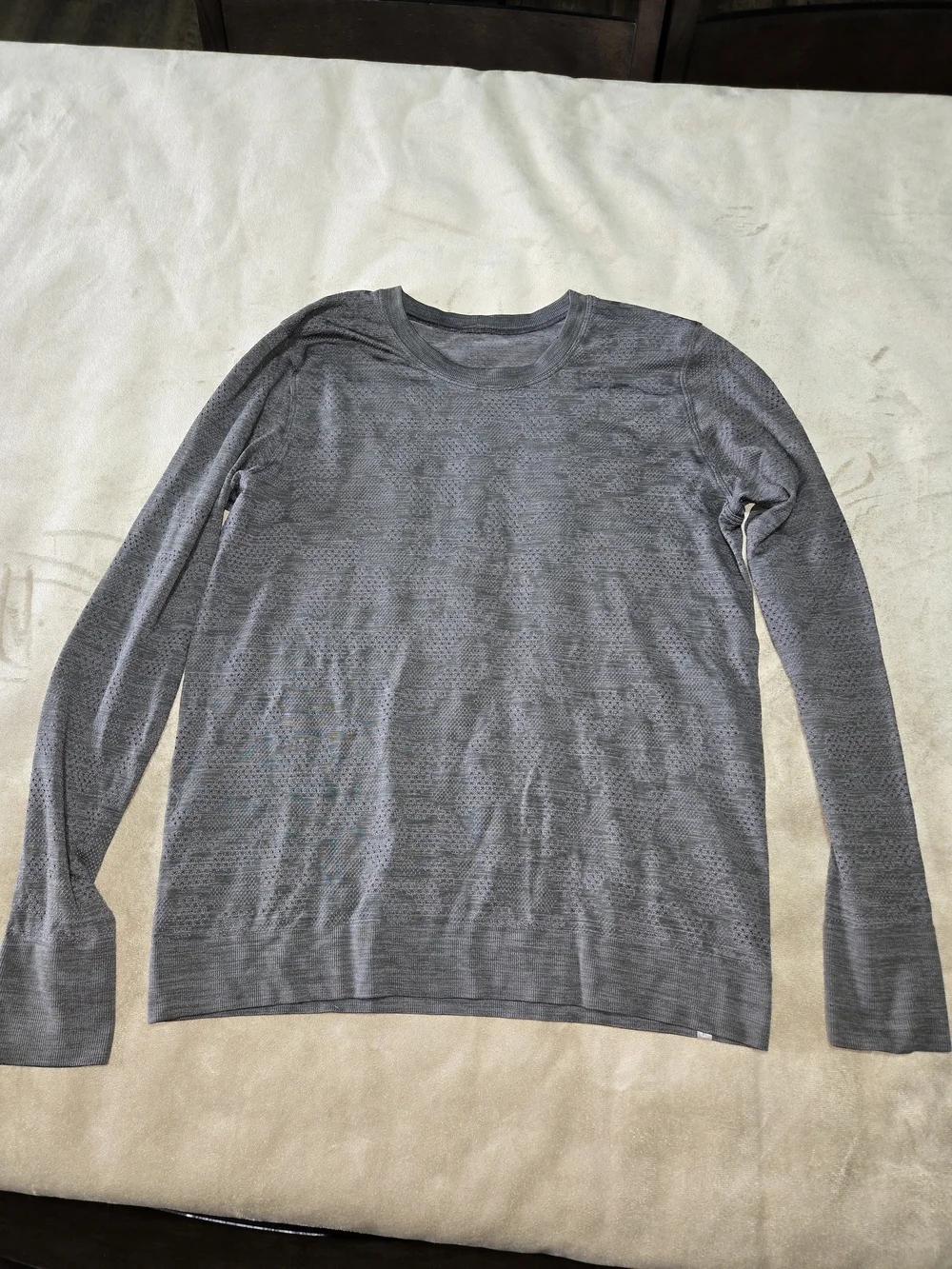 Lululemon Metal Vent Tech Long Sleeve Shirt in Heathered Charcoal